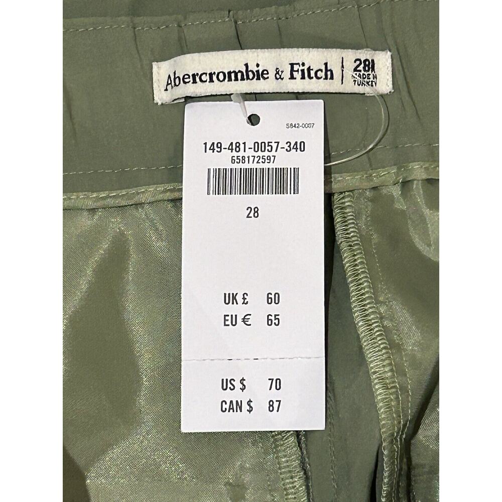 NWT Abercrombie & Fitch Women's size 28/6R Green Shorts - Picture 4 of 6